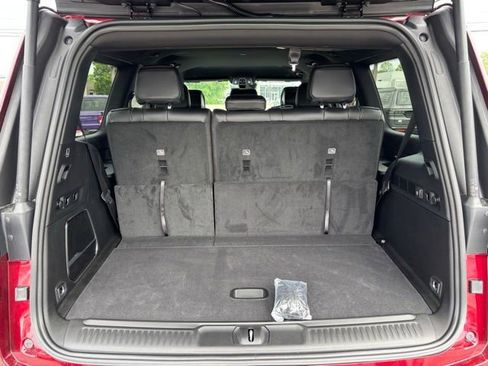 New 2026 Jeep Grand Wagoneer 2WD w/ 8-Passenger Seating Package image 10