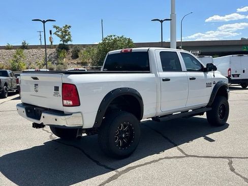 Used 2018 RAM 2500 Tradesman w/ Chrome Appearance Group AWD/4WD image 8