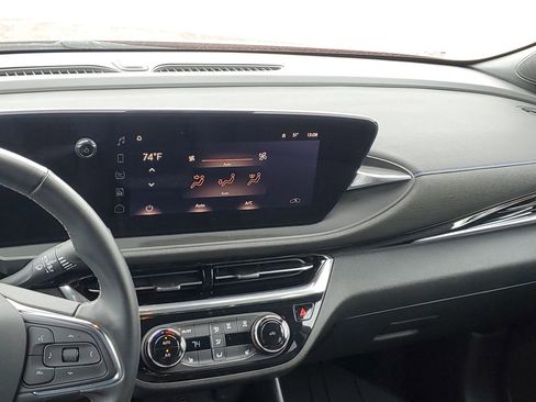 Certified 2024 Buick Envista Sport Touring w/ Convenience II Package FWD image 28