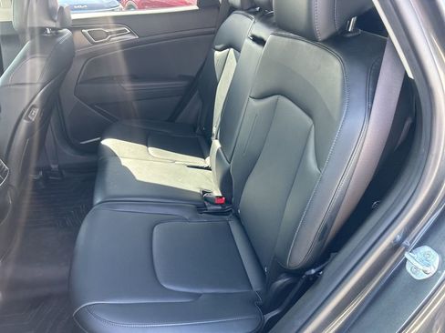 Certified 2023 Kia Sportage EX image 21