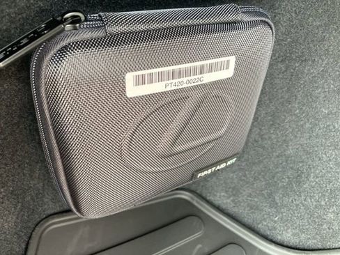 Used 2024 Lexus RZ 300e Premium w/ Accessory Package (Z1) image 45