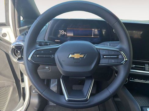 New 2026 Chevrolet Equinox EV LT FWD image 7