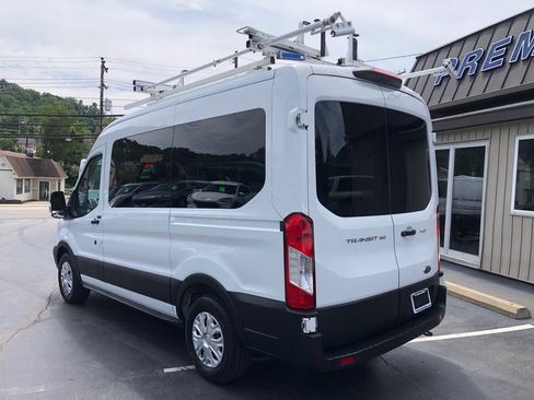Used 2019 Ford Transit 150 XLT RWD image 4