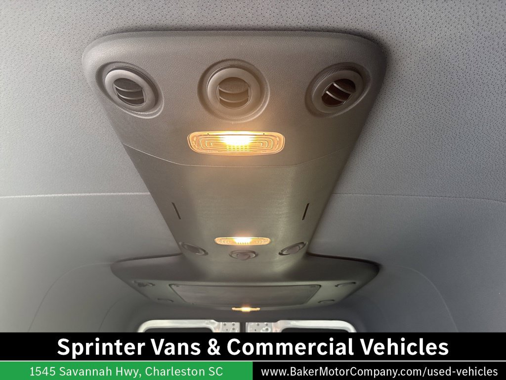 Used 2024 Mercedes-Benz Sprinter 2500 image 24