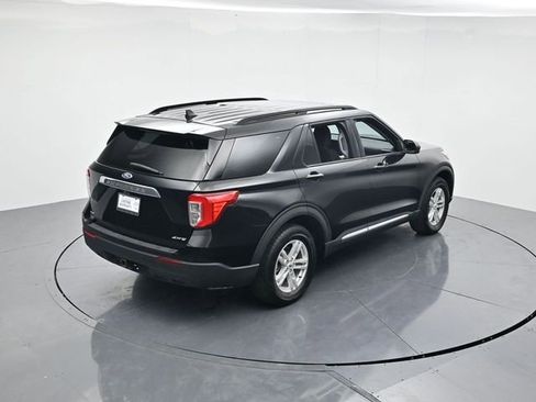 Used 2022 Ford Explorer XLT w/ Class IV Trailer Tow Package image 39