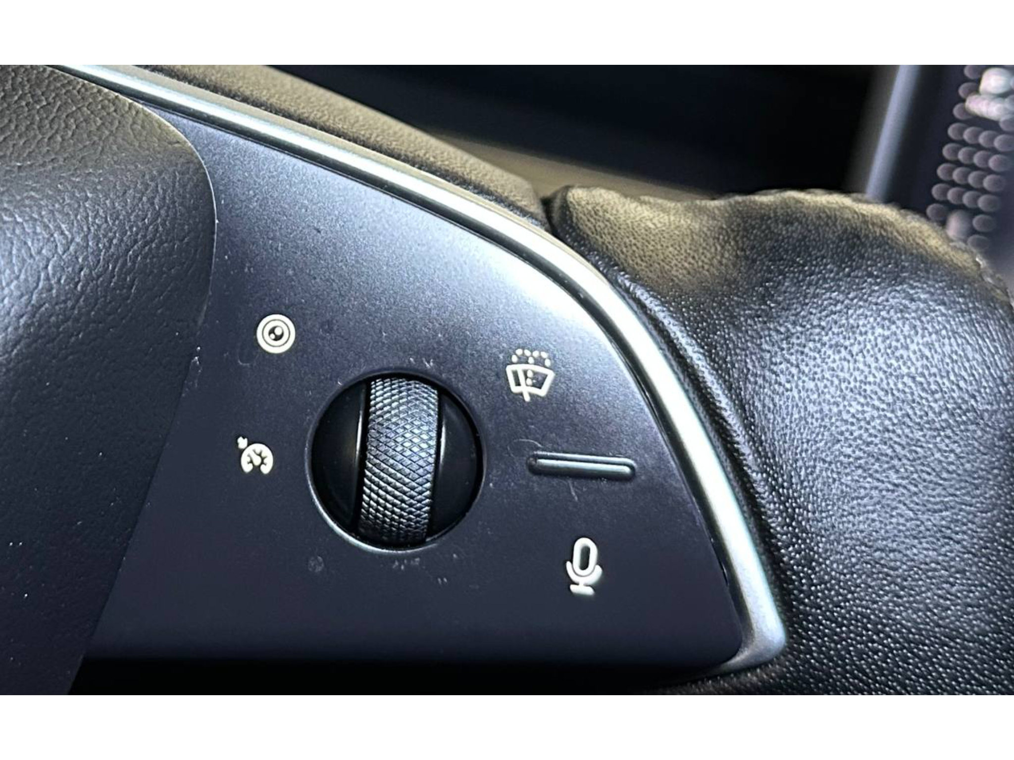 Used 2025 Tesla Model 3 RWD image 25
