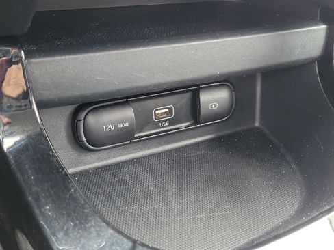 Used 2022 Kia Seltos S FWD image 34