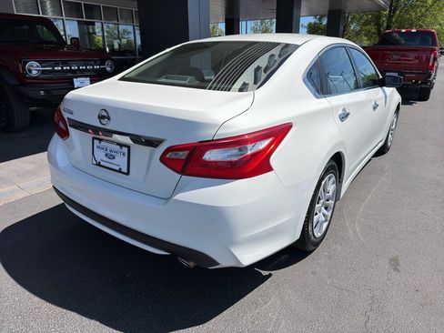 Used 2017 Nissan Altima 2.5 S w/ Power Driver Seat Package FWD image 10