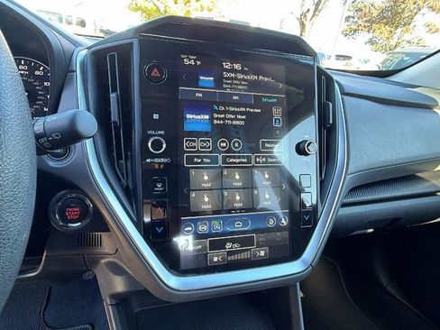 Used 2024 Subaru Crosstrek 2.0i Premium image 24