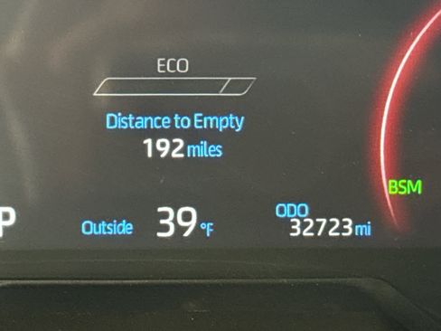 Used 2024 Toyota RAV4 XLE image 14