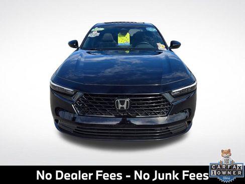 Used 2023 Honda Accord Sport image 2