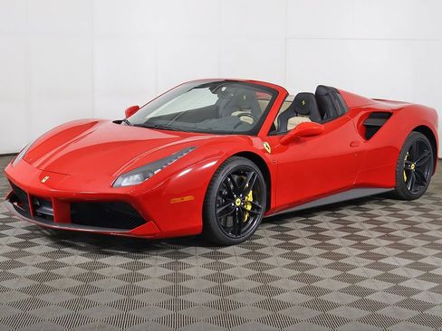 Used 2019 Ferrari 488 Spider RWD image 6