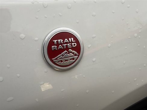 Used 2019 Jeep Compass Trailhawk AWD/4WD image 5