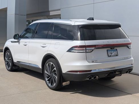 Used 2026 Lincoln Aviator Reserve w/ Illumination Package AWD/4WD image 4