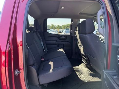 Used 2022 Chevrolet Silverado 1500 Custom Trail Boss w/ Safety Confidence Package AWD/4WD image 11