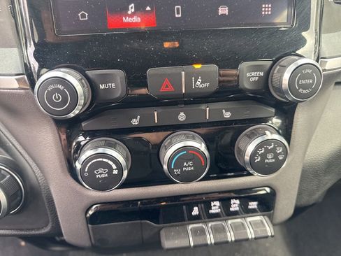Used 2025 RAM 1500 Big Horn image 16