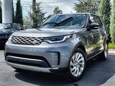 Certified 2025 Land Rover Discovery S image 1