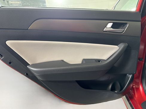 Used 2017 Hyundai Sonata Sport 2.0T image 25