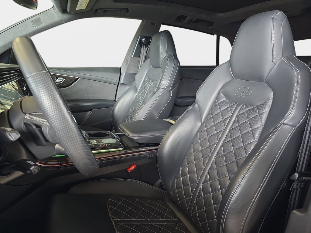 Used 2023 Audi SQ8 Prestige AWD/4WD image 16