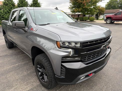 Used 2021 Chevrolet Silverado 1500 LT Trail Boss w/ Convenience Package II AWD/4WD image 8