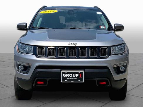 Used 2019 Jeep Compass Trailhawk AWD/4WD image 4
