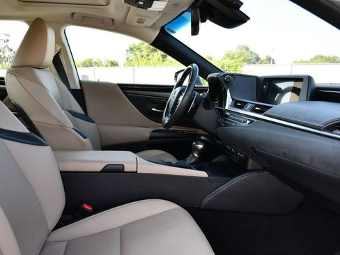 Used 2019 Lexus ES 350 w/ Premium Package FWD image 31