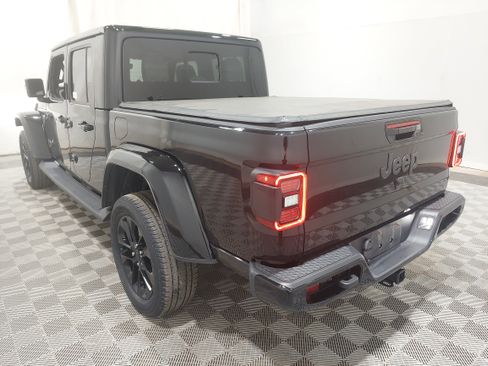Used 2022 Jeep Gladiator High Altitude AWD/4WD image 2