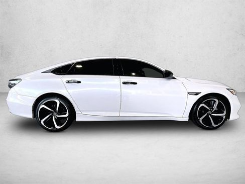 Used 2022 Honda Accord Sport image 5
