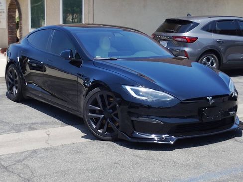 Used 2022 Tesla Model S Plaid AWD/4WD image 22