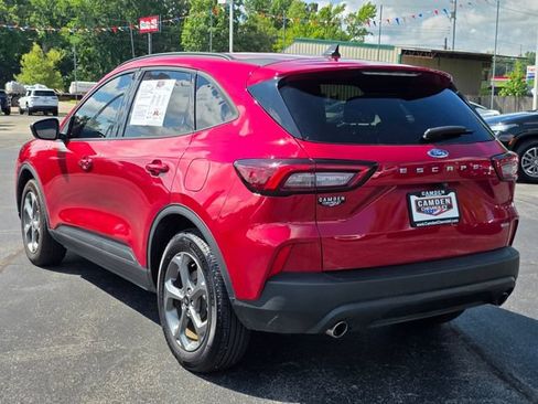Used 2025 Ford Escape ST-Line w/ Equipment Group 301A FWD image 9