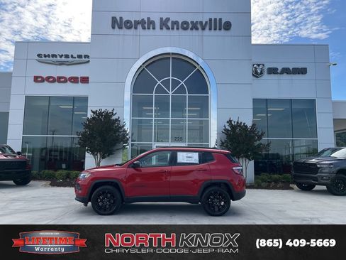 New 2026 Jeep Compass Latitude AWD/4WD image 2