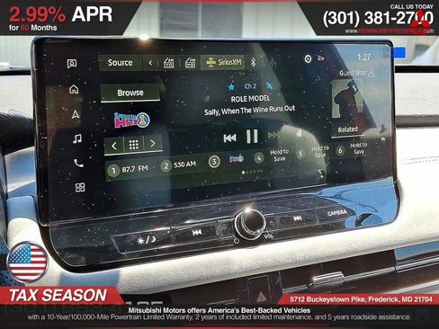 Used 2025 Mitsubishi Outlander SE image 13