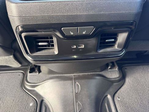 Used 2023 GMC Sierra 1500 AT4 w/ AT4 Premium Package image 21