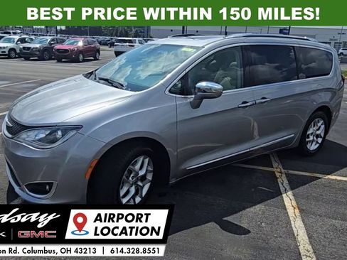 Used 2020 Chrysler Pacifica Limited image 4