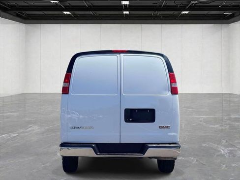 Used 2020 GMC Savana 3500 w/ Driver Convenience Package RWD image 6