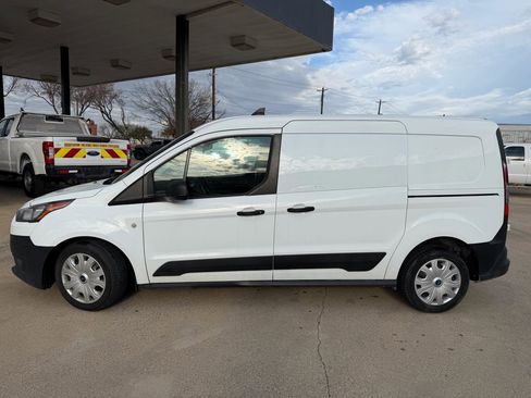 Used 2020 Ford Transit Connect XL image 2