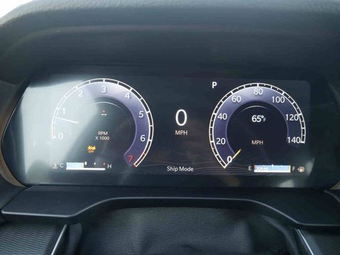 New 2025 Jeep Grand Cherokee Laredo X image 40