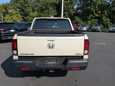 Used 2019 Honda Ridgeline Sport image 4