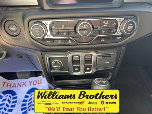 Certified 2021 Jeep Wrangler Sport image 14