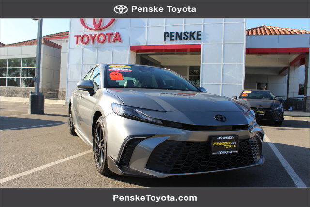 Certified 2026 Toyota Camry SE FWD image 1