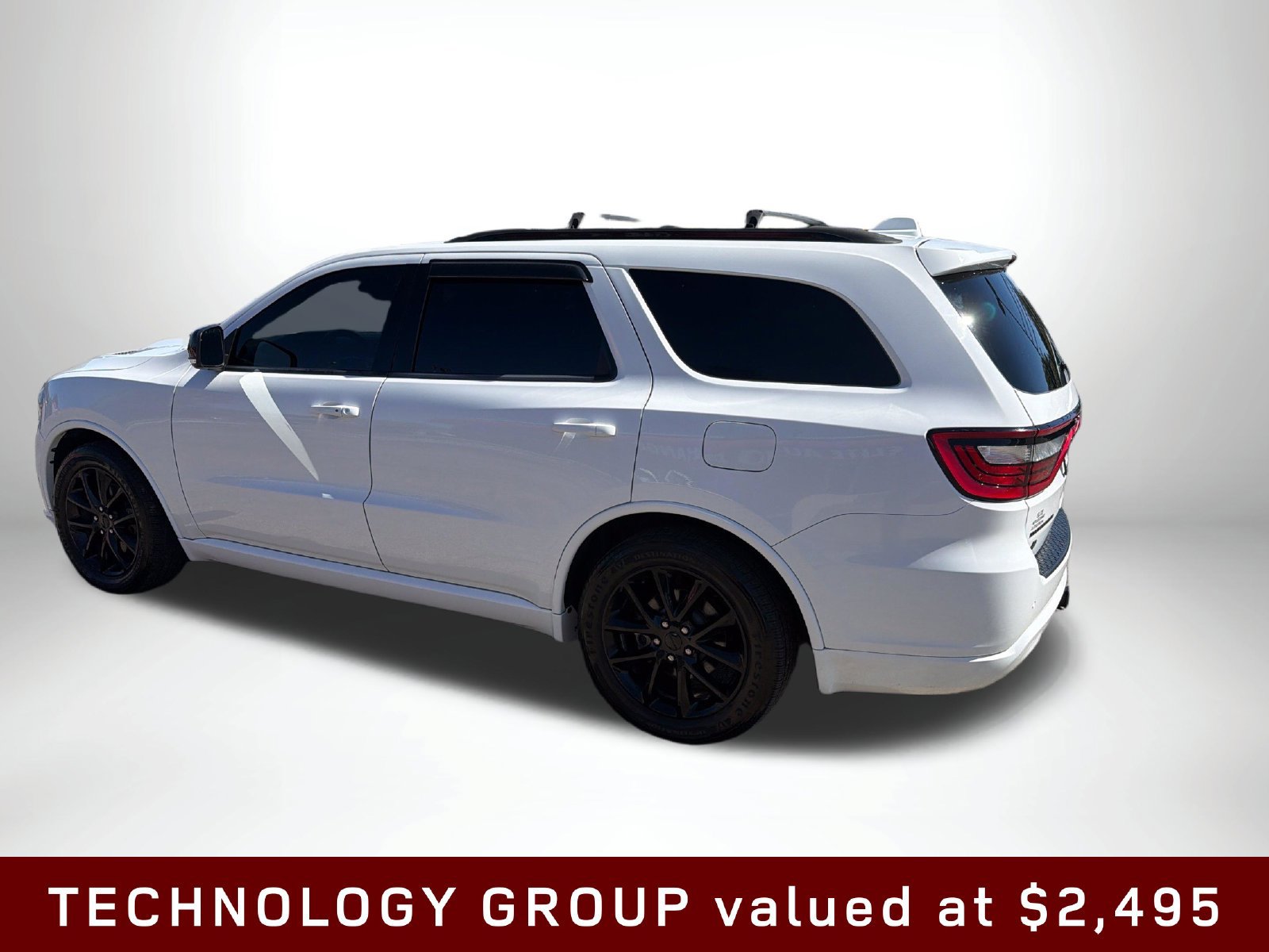Used 2018 Dodge Durango R/T w/ Technology Group AWD/4WD image 4