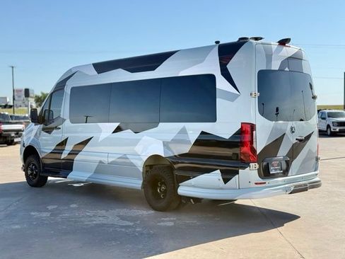 Used 2025 Mercedes-Benz Sprinter 3500 image 6