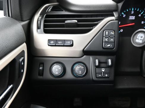 Used 2018 GMC Yukon Denali w/ Denali Ultimate Package image 20