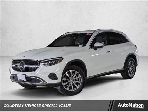 Certified 2025 Mercedes-Benz GLC 300 GLC 300 image 1