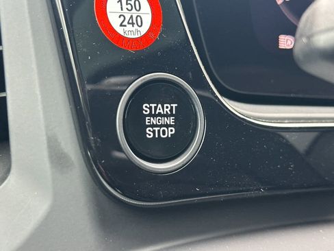 New 2026 Porsche Cayenne image 25