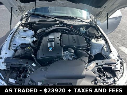 Used 2015 BMW Z4 sDrive35i RWD image 11