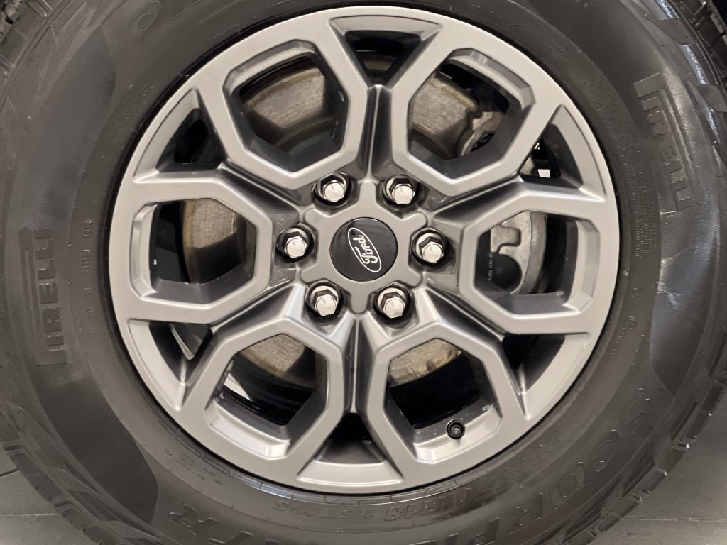 Used 2025 Ford Expedition Active RWD image 83