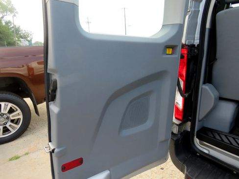 Used 2015 Ford Transit 350 XL image 29