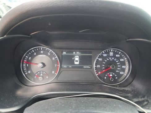 Used 2024 Kia Forte LXS FWD image 8