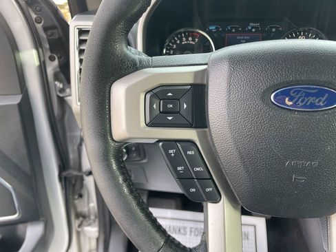 Used 2016 Ford F150 Lariat image 16